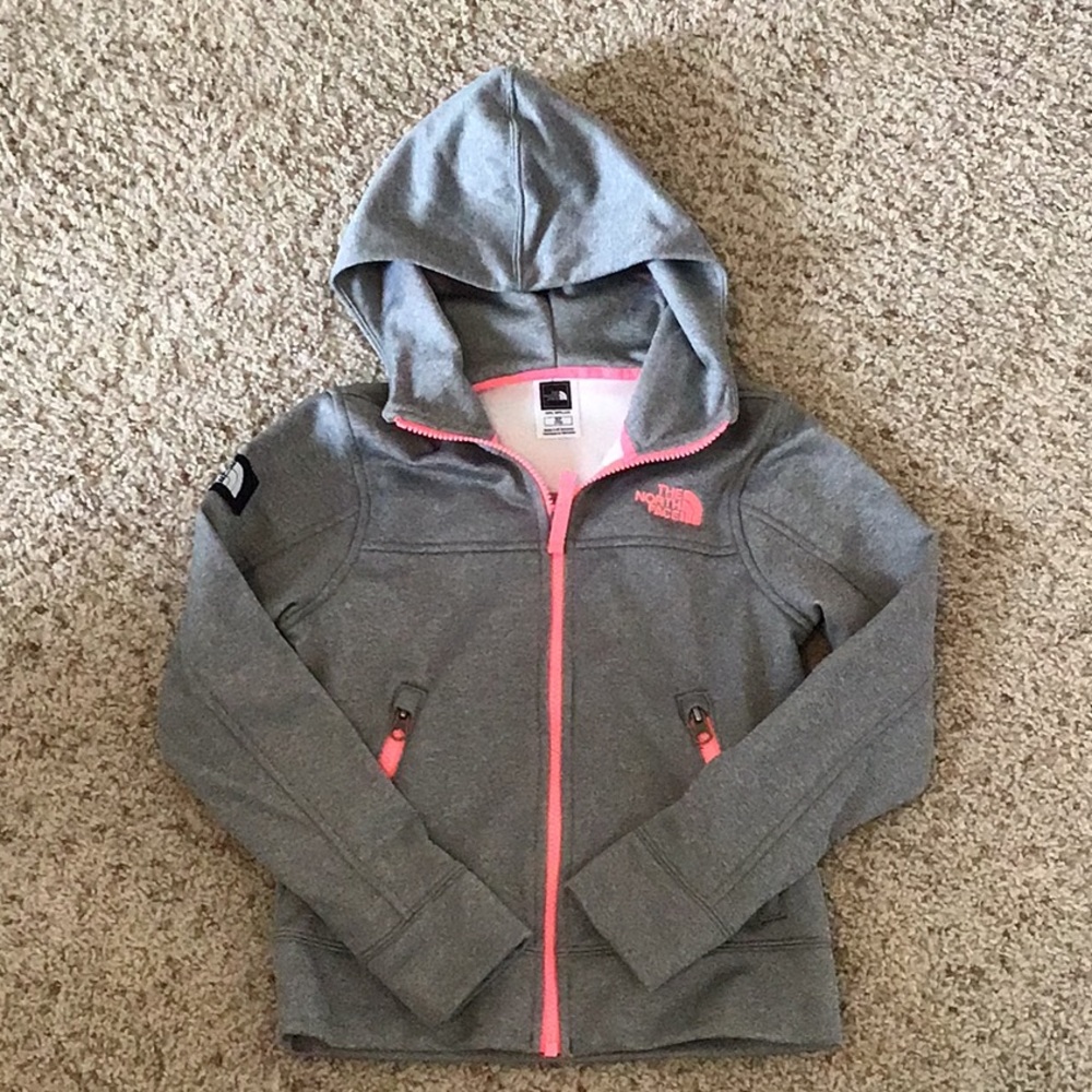 Never worn, north face zip up